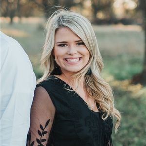 Meet your Posher, Kaitlin